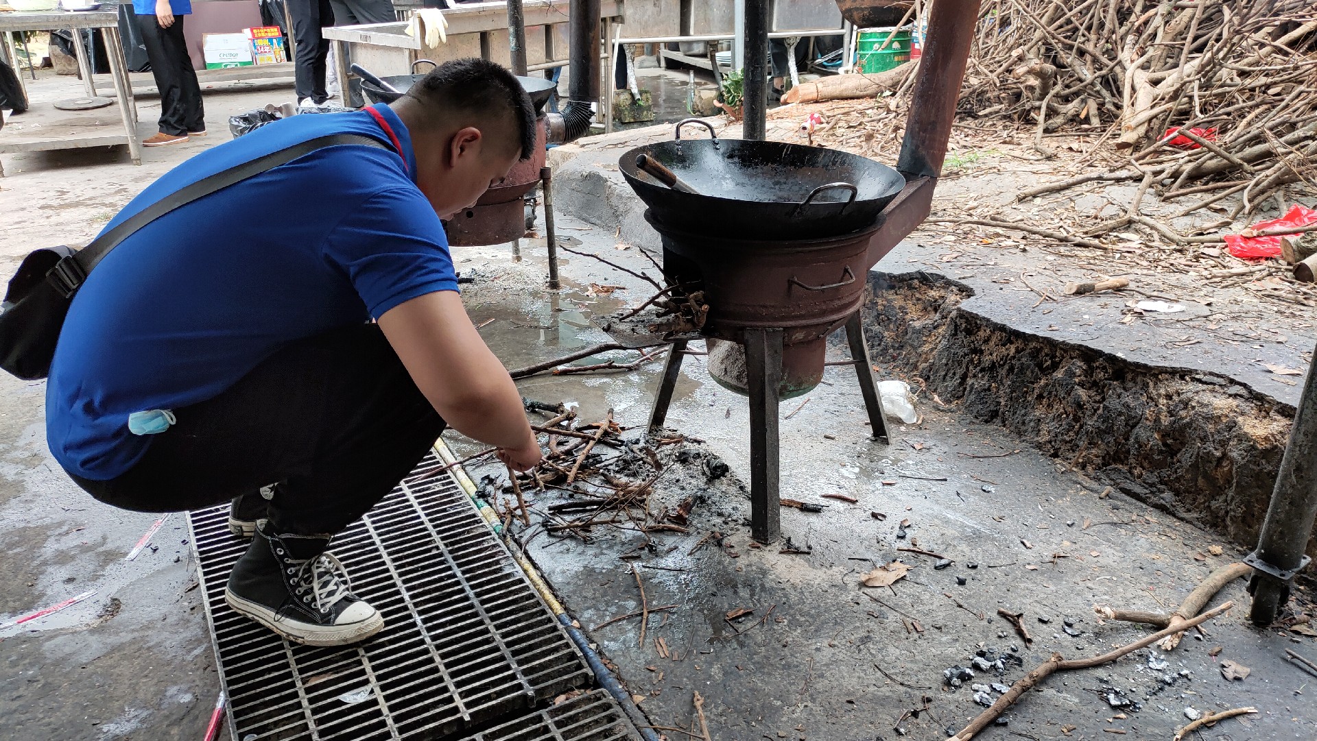 松湖騎行，穿樹飛花；農家休閑，擁抱自然